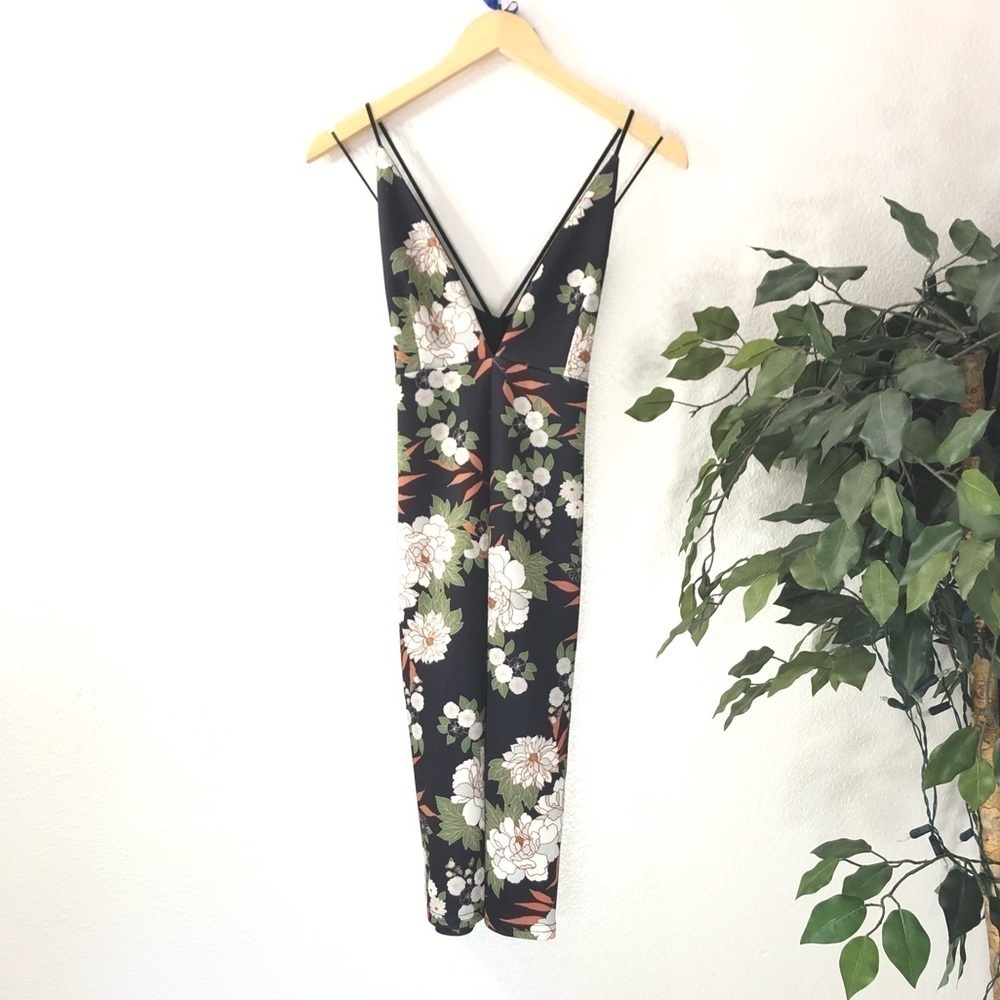 Missguided Floral Bodycon Dress
